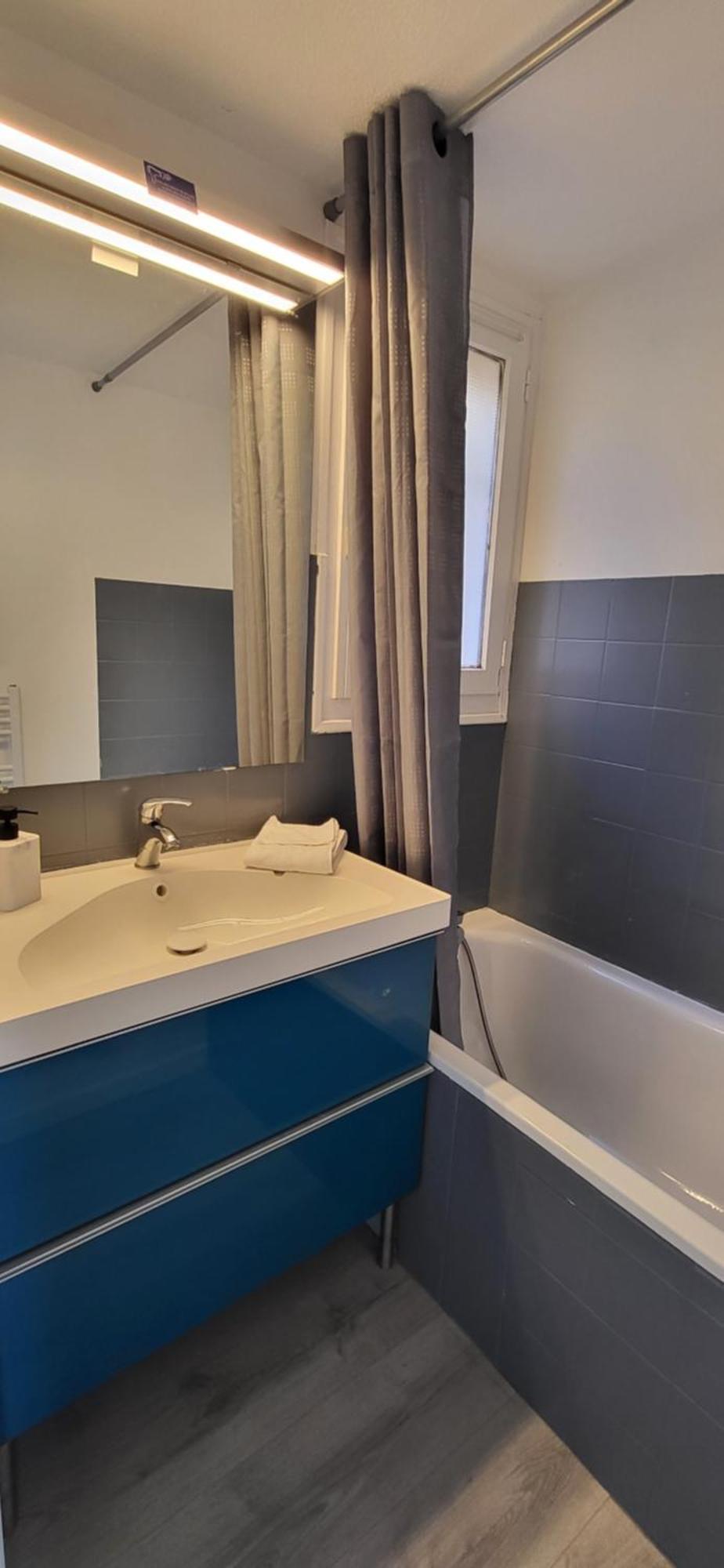 Appartement En Residence Avec Piscine Bandol Buitenkant foto